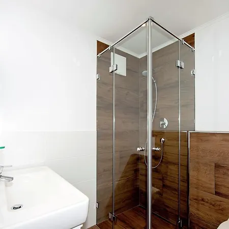 Holiday Residenz Tuxertal 4 Апартаменты Финкенберг
